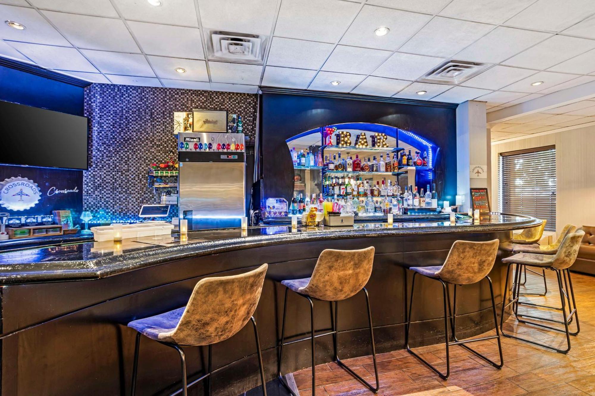 Best Western Plus Newark Airport West Zewnętrze zdjęcie
